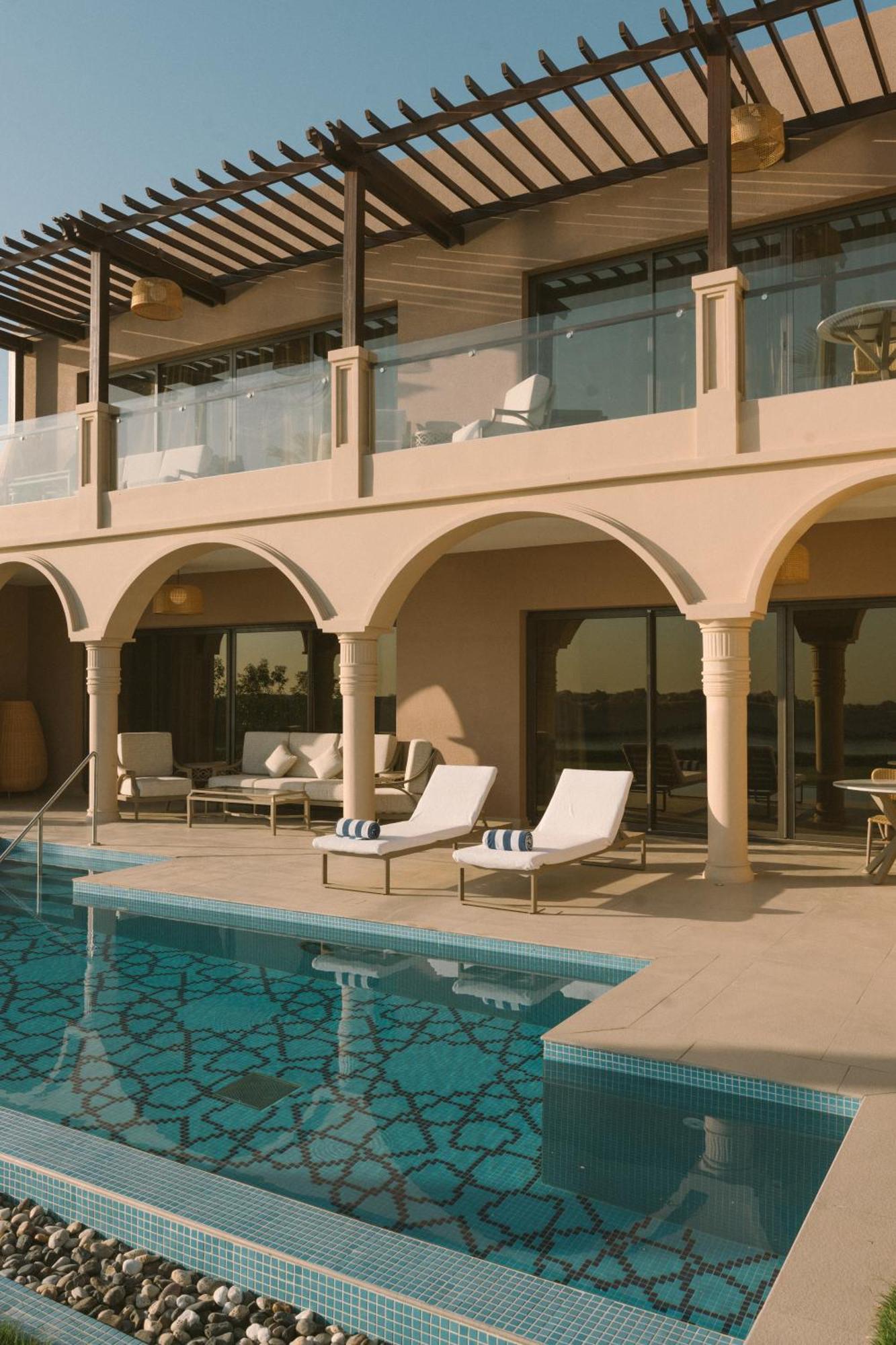 Royal Saray Resort Manama Exterior foto The Royal Villa