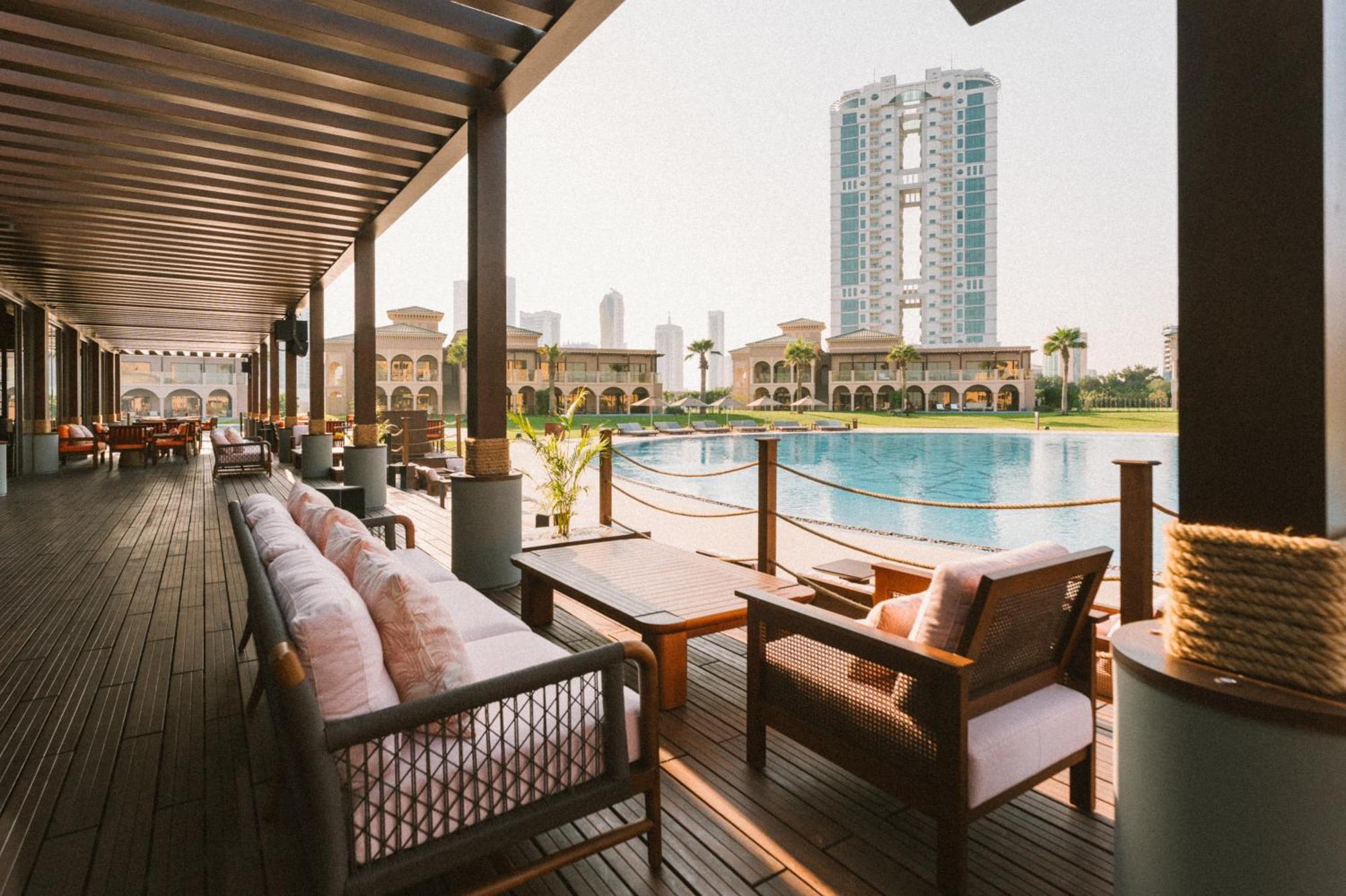 Royal Saray Resort Manama Exterior foto The Village